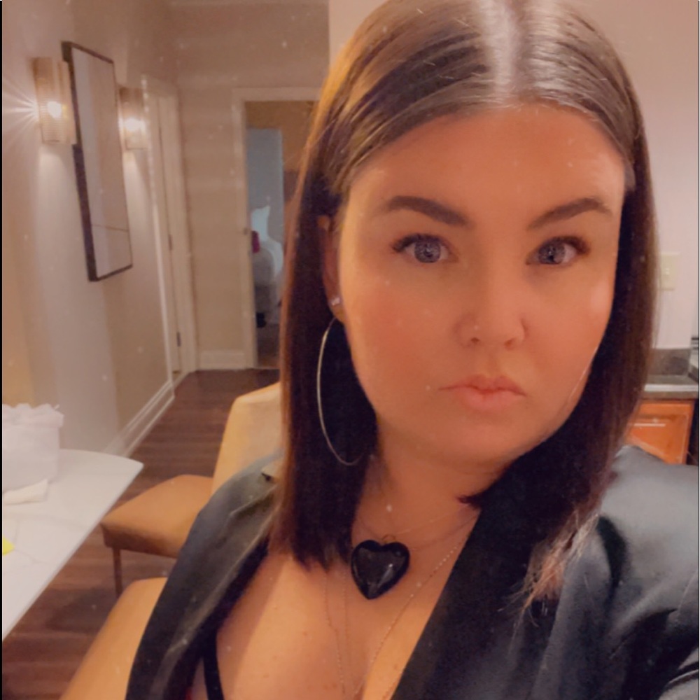 Meet your Posher, Tabitha